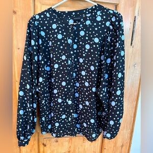 Who What Where Button Down Blue w/Light Blue Polka Dot Blouse Size Large